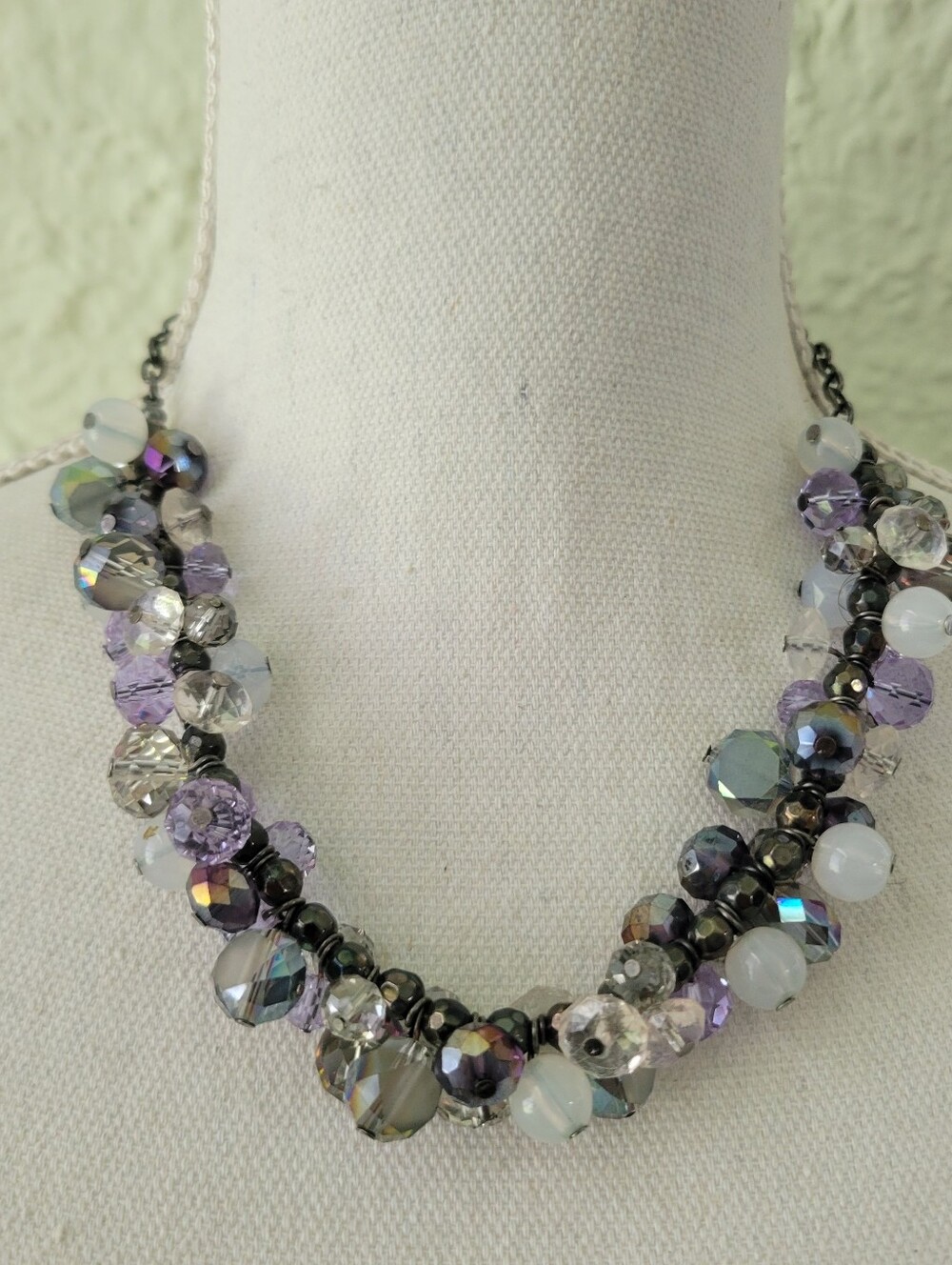 Multi-color acrylic beaded statement necklace